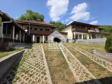 For sale - House in Goliam Izvor,  Lovech