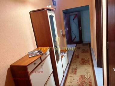 Vânzare - Apartament în Avtogara,  Varna