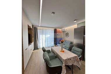 Închiriere - Apartament în Pobeda,  Varna