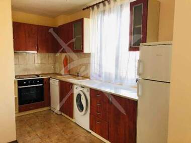 Kira - Apartman olarak Karşiaka,  Plovdiv