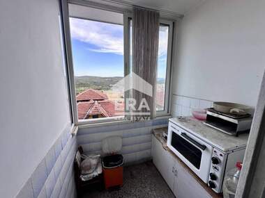 Verkauf - Wohnung in Zentar,  Weliko Tarnowo
