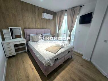 Vânzare - Apartament în Center,  Plovdiv