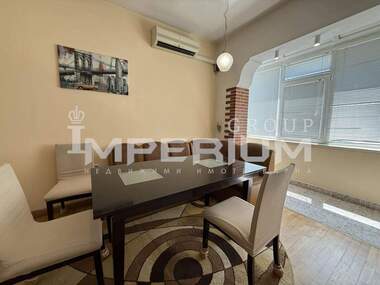 Închiriere - Apartament în Sportna zala,  Varna