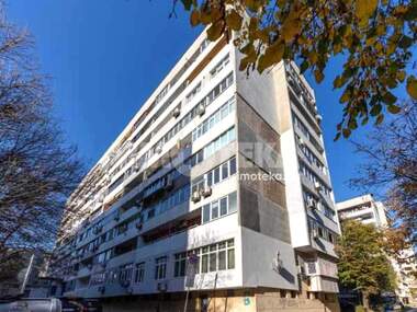 Продажба - Апартамент в Окръжна болница - Генерали,  Варна