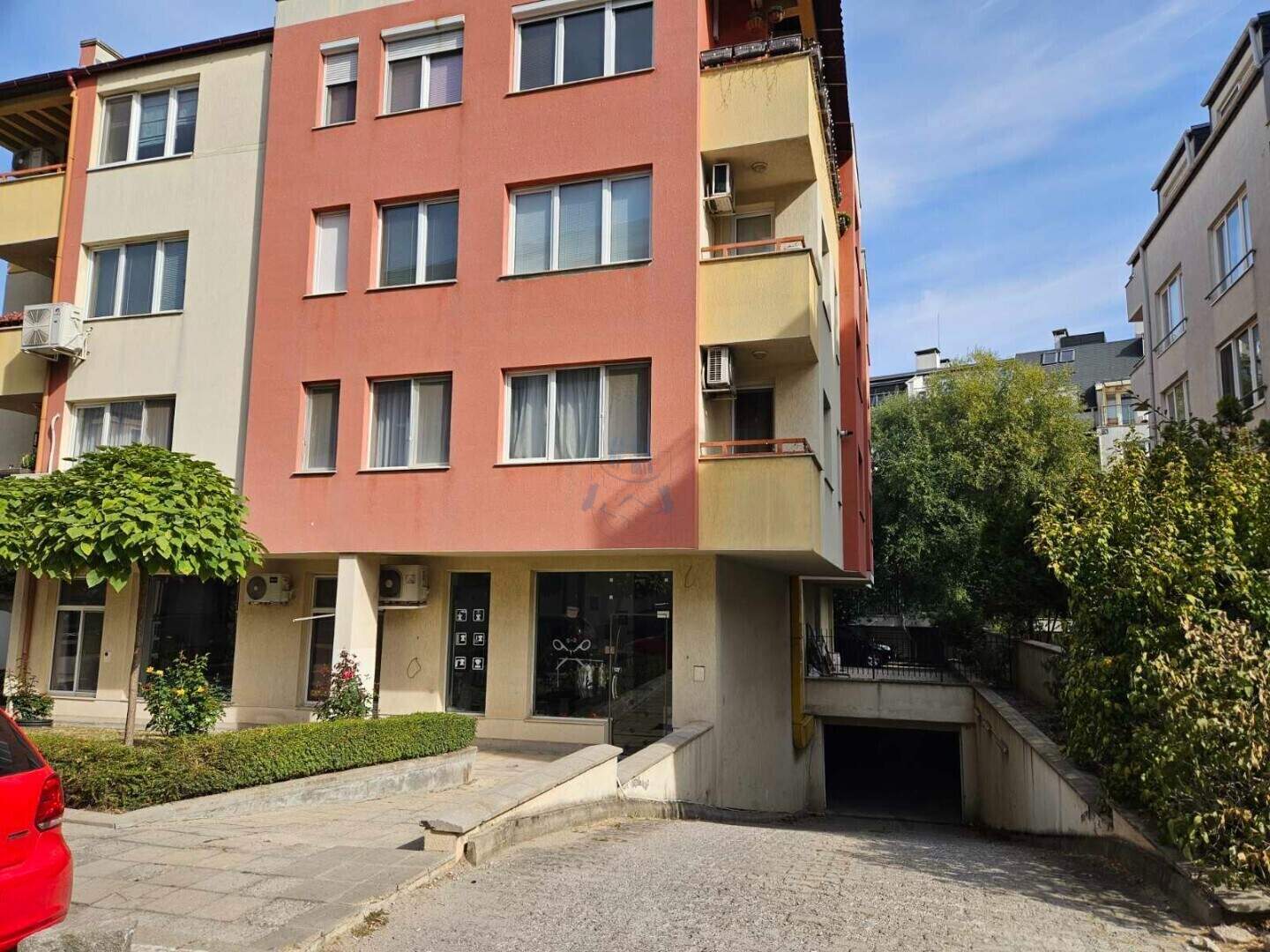 Γκαράζ σε Μαναστιρσκι λιβαδι-Ζαπαδ, Σόφια – φωτογραφία 2