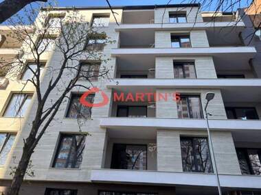 Vânzare - Apartament în Zona B-19,  Sofia