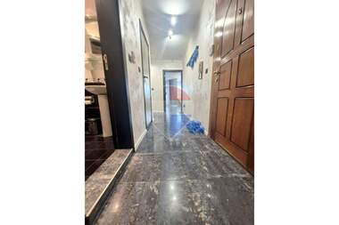 Vânzare - Apartament în Center,  Varna