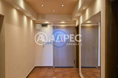Vânzare - Apartament în Mladost-2,  Sofia