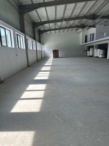 For rent - Storage in Promishlena zona - Iug,  Veliko Tarnovo