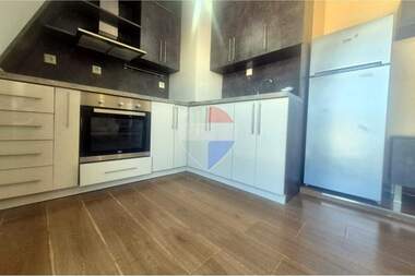 Vânzare - Apartament în Văzrajdane 1,  Varna
