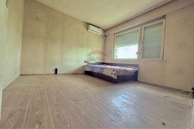 For sale - Apartment in Center,  Ruse