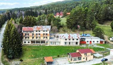 Продажба - Хотел в Юндола,  Пазарджик