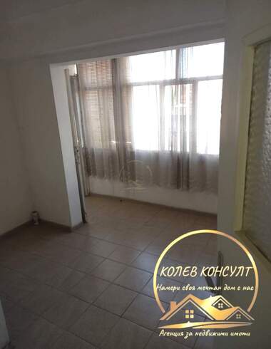 For sale - Apartment in Drujba 1,  Haskovo