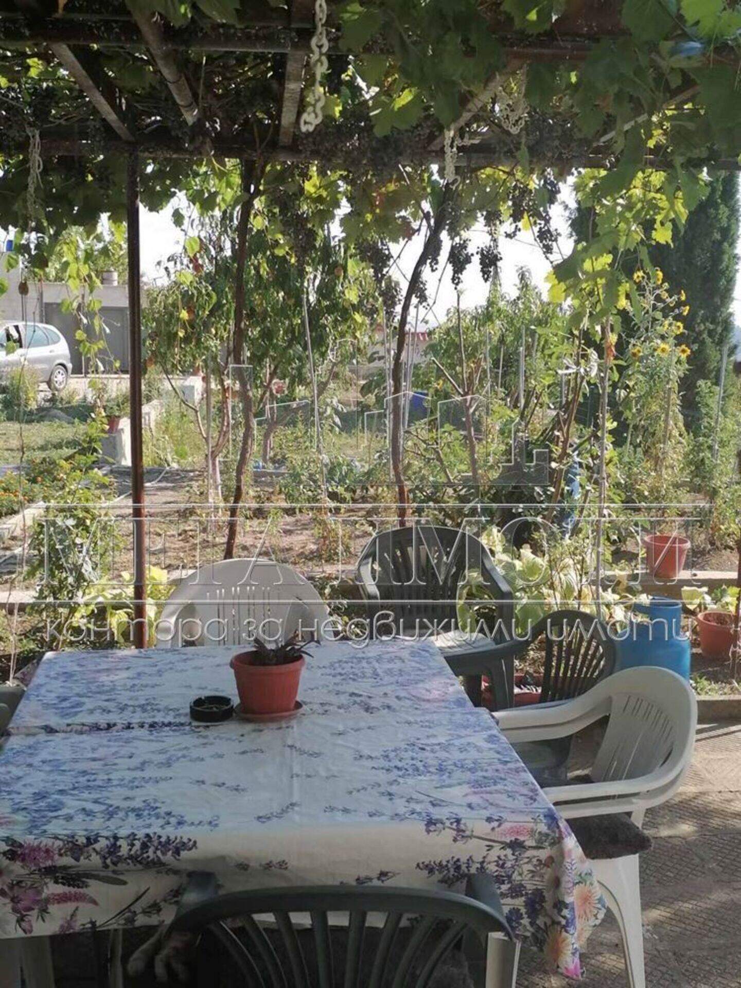 Етаж от къща в Център, Сливен – снимка 9