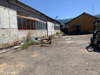 Vânzare - Spațiu industrial/Service auto/Spațiu de depozitare în Vărșeț,  Montana