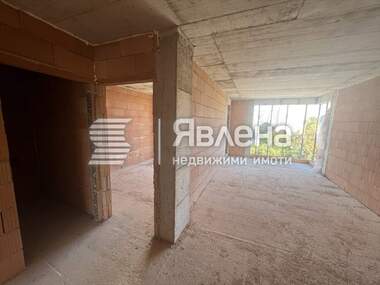 Продажба - Апартамент в Славейков,  Бургас