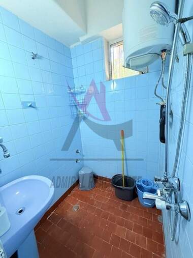 Miete - Etage von Haus in WINS - Tscherwen ploshtad,  Warna
