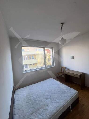 Miete - Wohnung in Mladejki halm,  Plowdiw