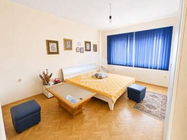 For sale - House in Dimitrovgrad,  Haskovo