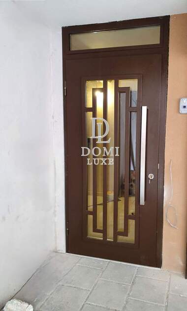 Satış - Apartman olarak Liatno kino Trakia,  Varna