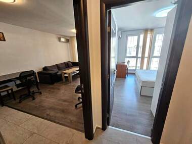 Miete - Wohnung in Mladejki halm,  Plowdiw