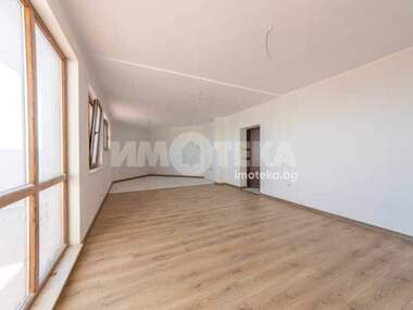 Продажба - Апартамент във Виница,  Варна
