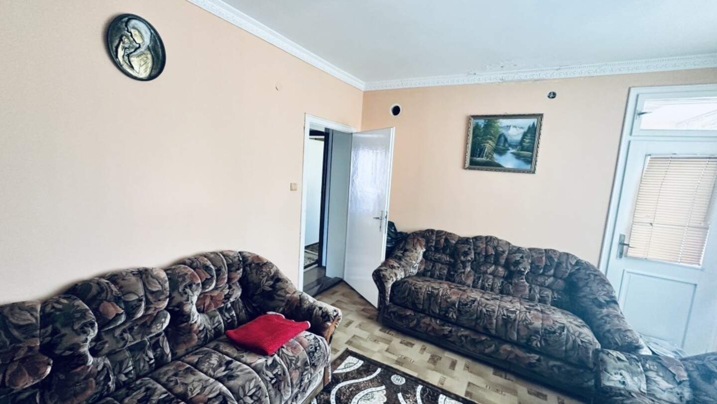 2 bedroom Apartment in Omurtag, Targovishte – photo 9