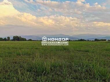 Vânzare - Teren agricol în Industrialna zona-Sever,  Plovdiv