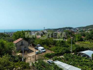 For sale - House in Vinica,  Varna