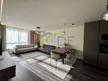 Vânzare - Apartament în Izgrev,  Varna