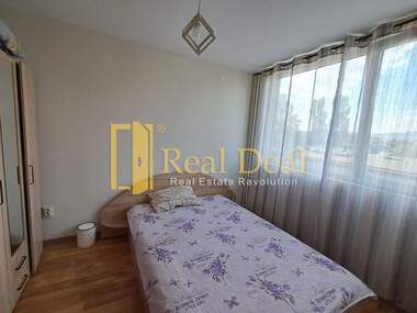 Închiriere - Apartament în Lozeneț,  Sofia