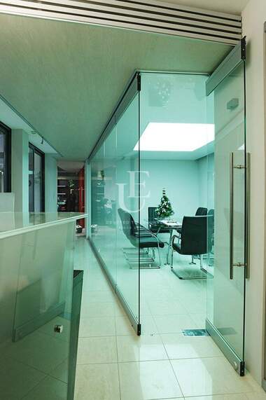 Satış - Ofis olarak Oborishte,  Sofia