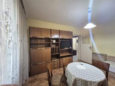 Продажба - Апартамент в Здравец,  Русе