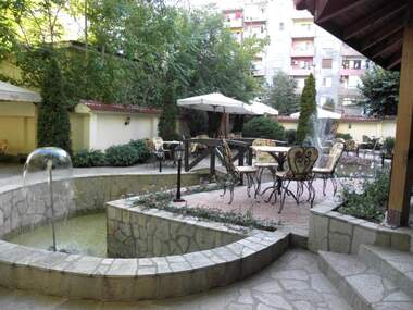 For rent - Venue in Liuben Karavelov,  Haskovo