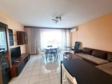 Închiriere - Apartament în Lagera,  Sofia