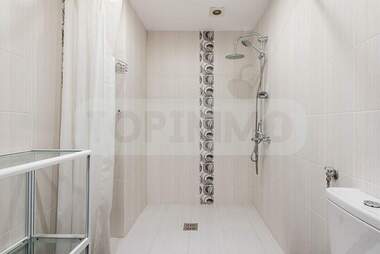 Închiriere - Apartament în Center,  Varna