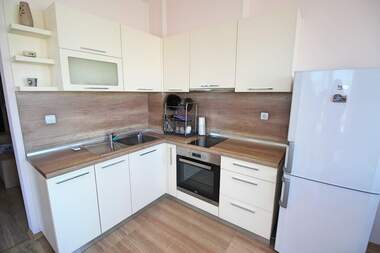 Miete - Wohnung in Izgrew,  Burgas