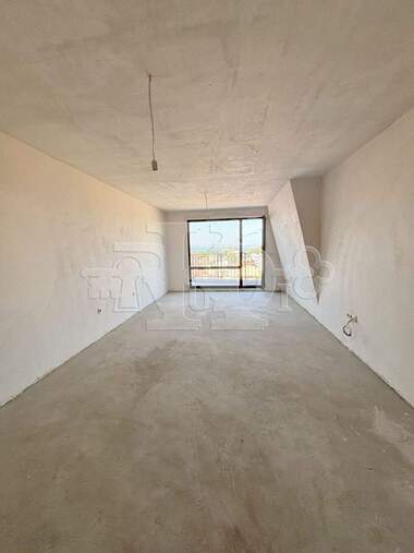 For sale - Apartment in Kolhozen pazar,  Varna