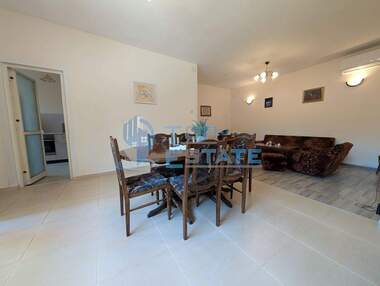 Vânzare - Casă în Karaisen,  Veliko Tărnovo