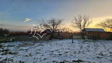 For sale - House in Aksakovo,  Varna