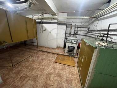 Продажба - Къща в Каменица 2,  Пловдив