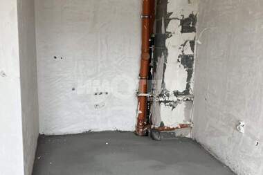 Verkauf - Wohnung in Üjen,  Plowdiw