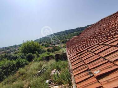 Vânzare - Casă în Dobromirka,  Gabrovo