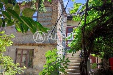 Продажба - Апартамент в Колхозен пазар,  Варна