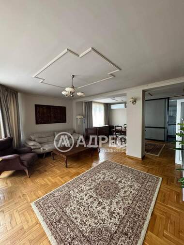 Kira - Apartman olarak Karlovo,  Plovdiv