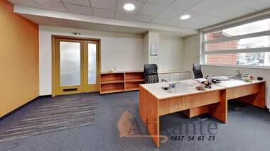 Miete - Büro in Hladilnika,  Sovia