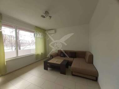 Miete - Wohnung in Mladejki halm,  Plowdiw