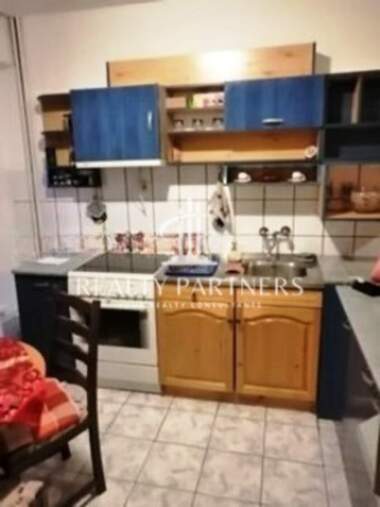 Продажба - Апартамент в Изток,  Перник
