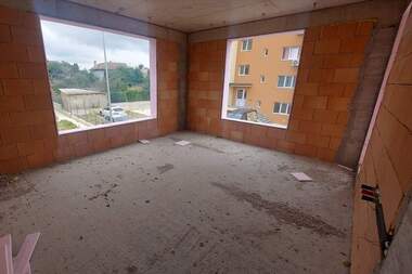 Продажа - Квартира в Пчелина,  Варна
