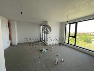 Продажба - Апартамент в Остромила,  Пловдив